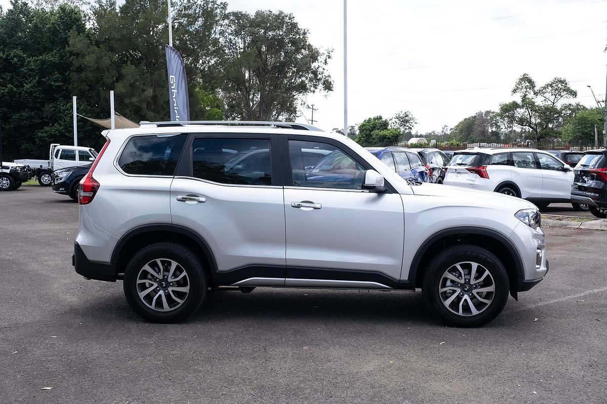 2023 Mahindra Scorpio Z8L