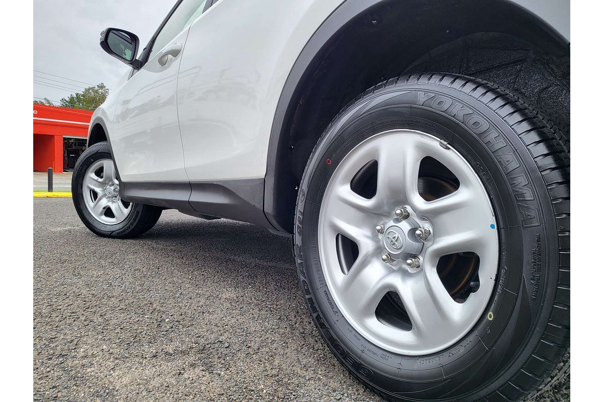 2013 Toyota RAV4 GX ZSA42R