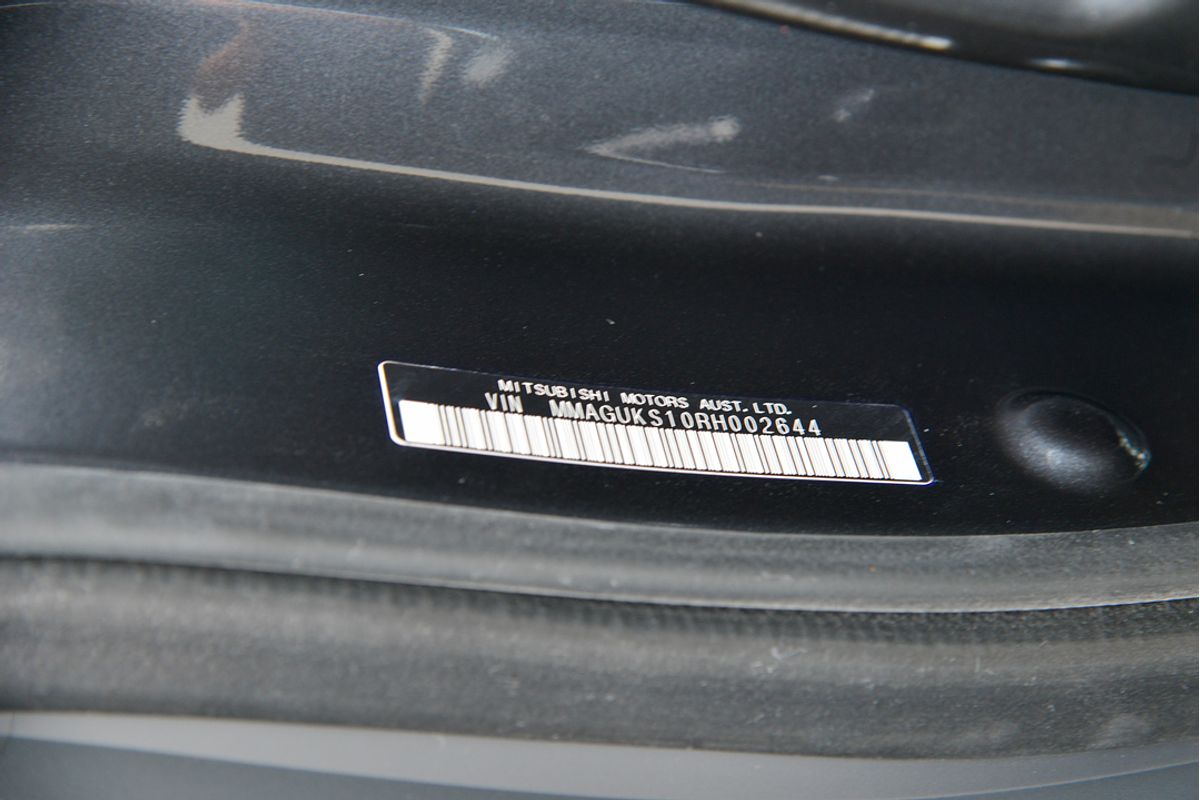 2024 Mitsubishi Pajero Sport GLX QG