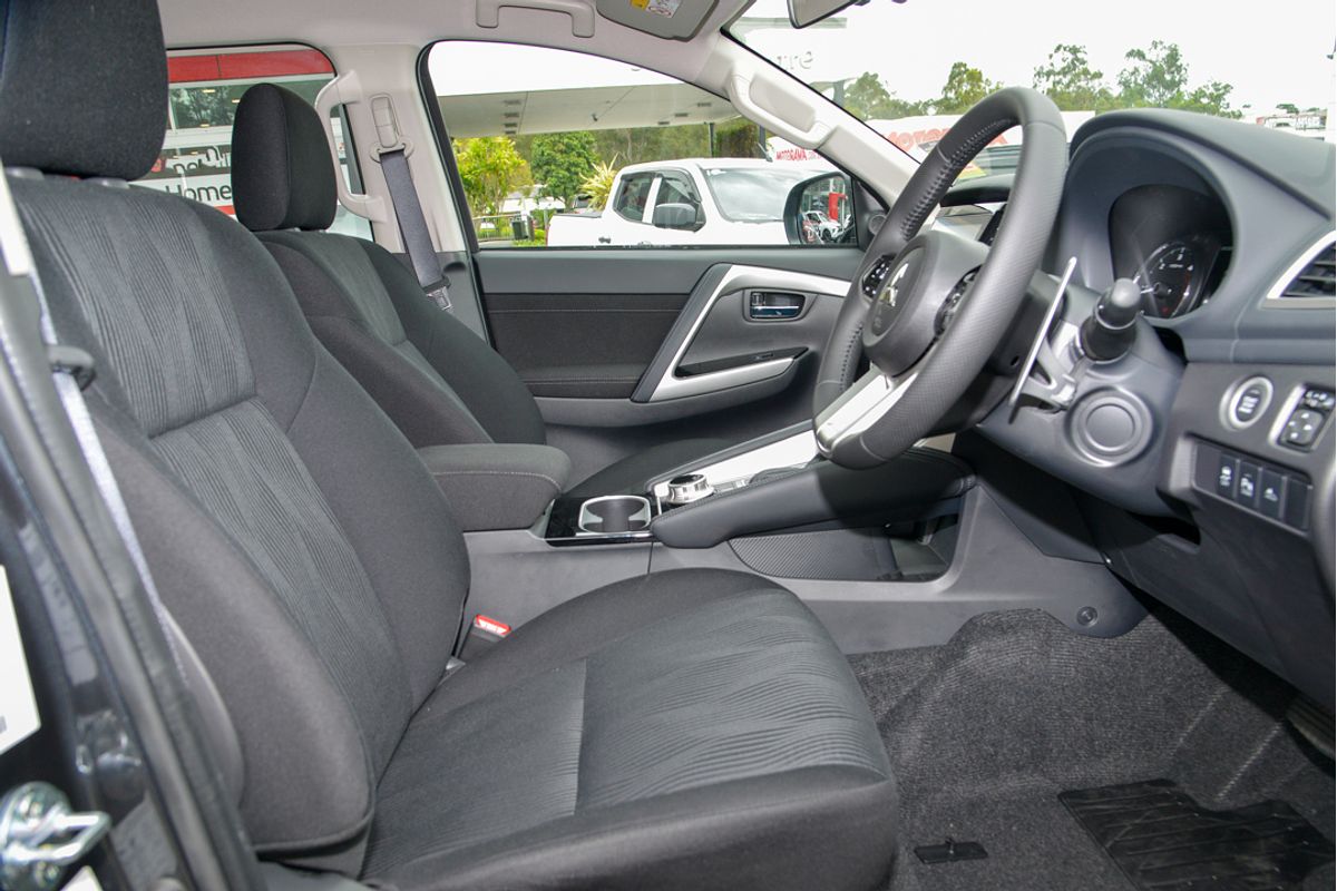 2024 Mitsubishi Pajero Sport GLX QG
