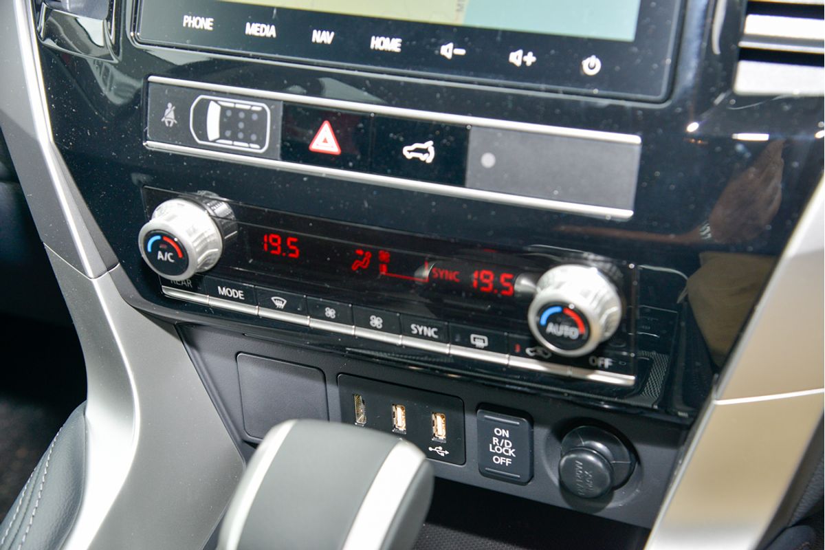 2024 Mitsubishi Pajero Sport GLS QG