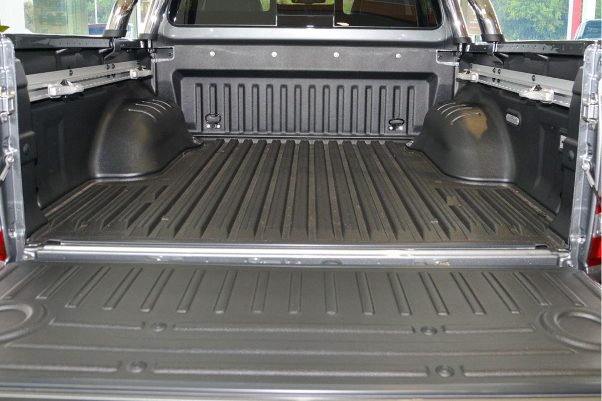 2024 Nissan Navara ST-X D23 4X4