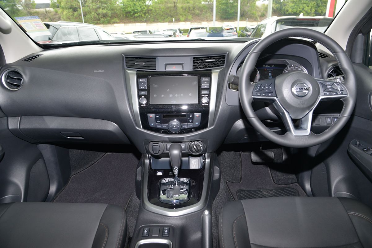 2024 Nissan Navara ST-X D23 4X4