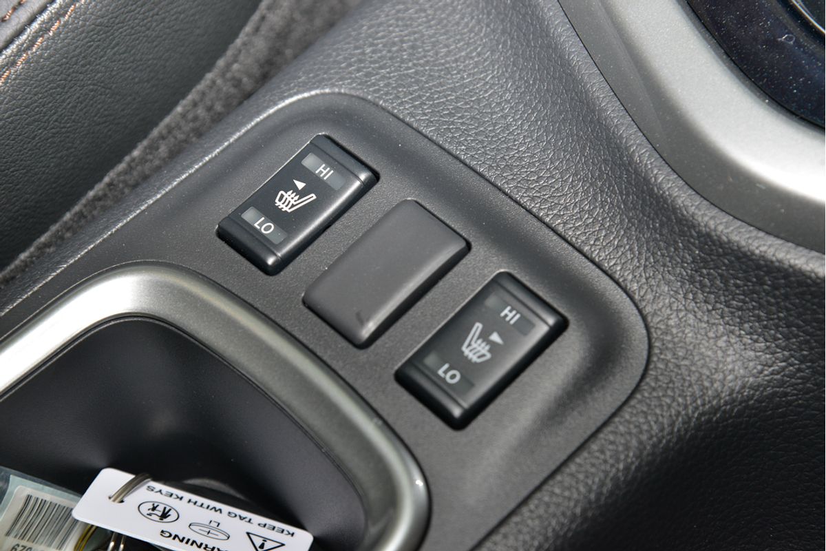 2024 Nissan Navara ST-X D23 4X4