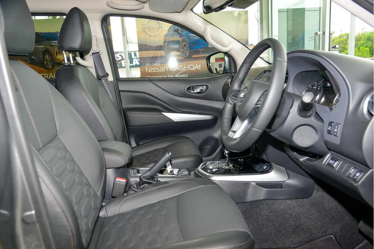 2024 Nissan Navara ST-X D23 4X4