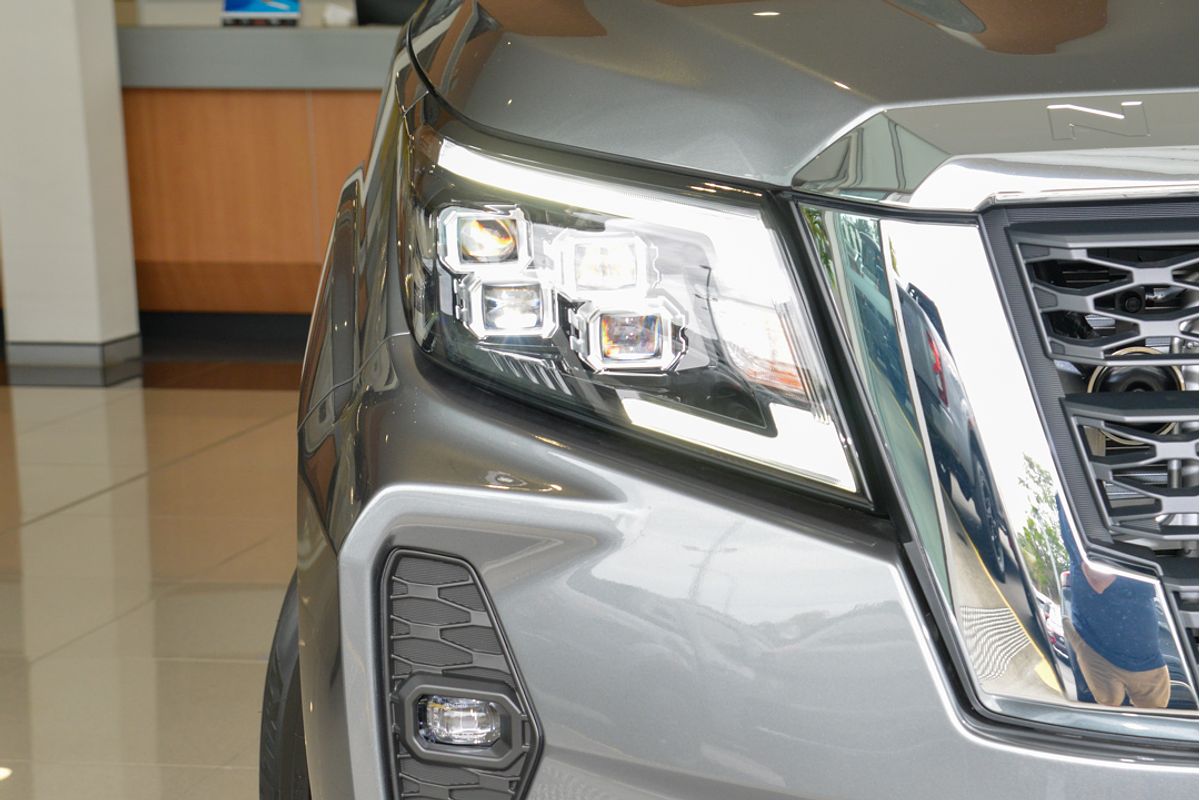 2024 Nissan Navara ST-X D23 4X4