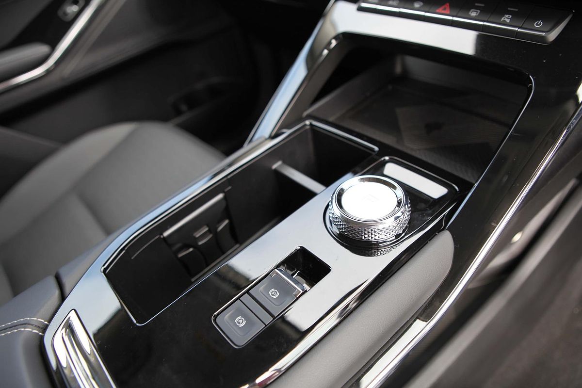 2024 GWM Haval H6 Ultra Hybrid B01