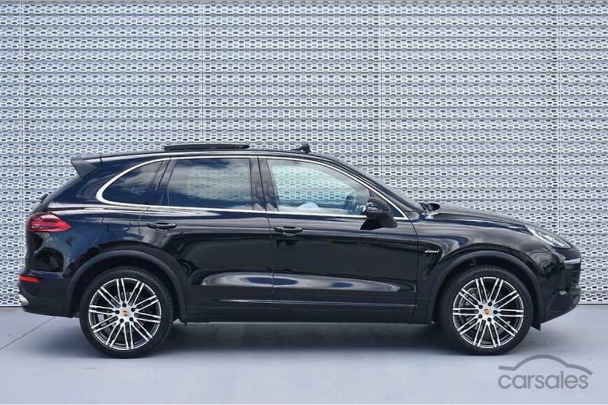 2015 Porsche Cayenne Diesel 92A