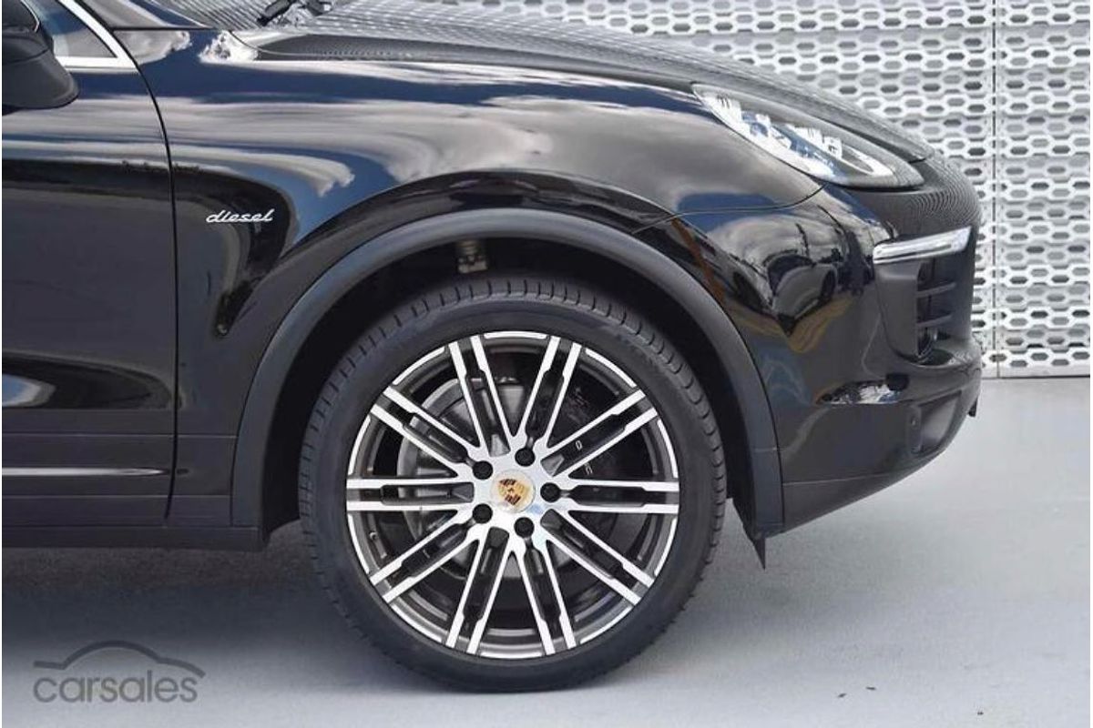 2015 Porsche Cayenne Diesel 92A