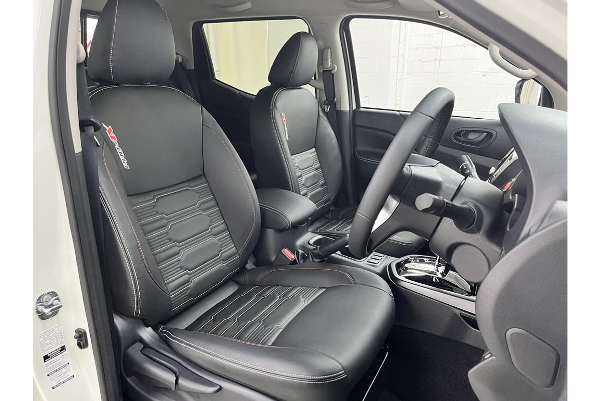 2024 Nissan Navara PRO-4X D23 4X4