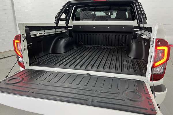 2024 Nissan Navara PRO-4X D23 4X4