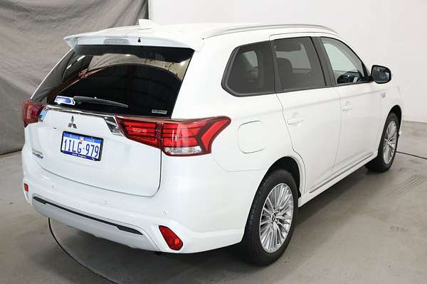 2020 Mitsubishi Outlander PHEV ES ADAS ZL