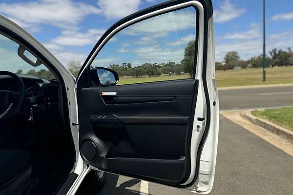 2023 Toyota Hilux Workmate GUN125R 4X4