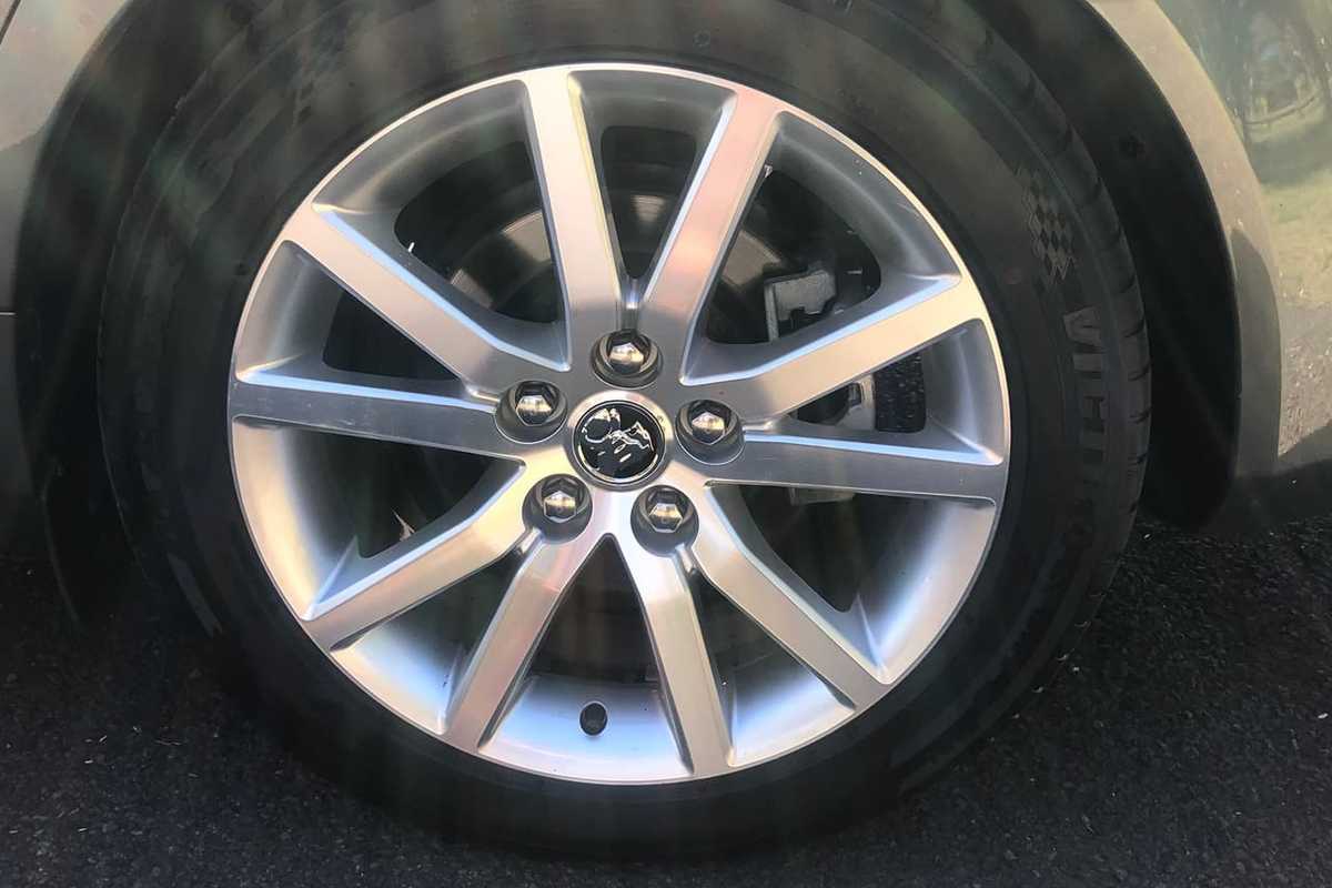 2013 Holden COMMODORE International VF