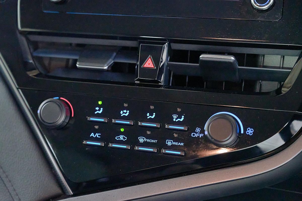 2022 Toyota Camry Ascent AXVA70R