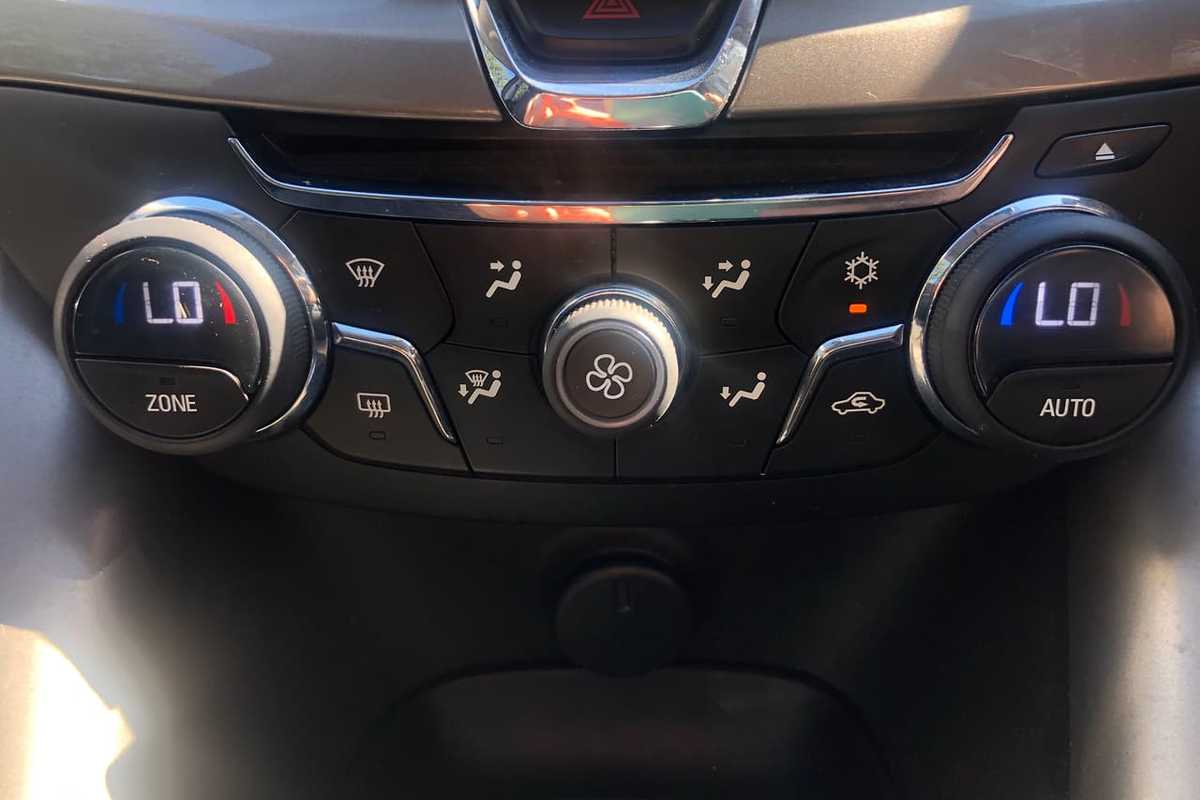 2013 Holden COMMODORE International VF