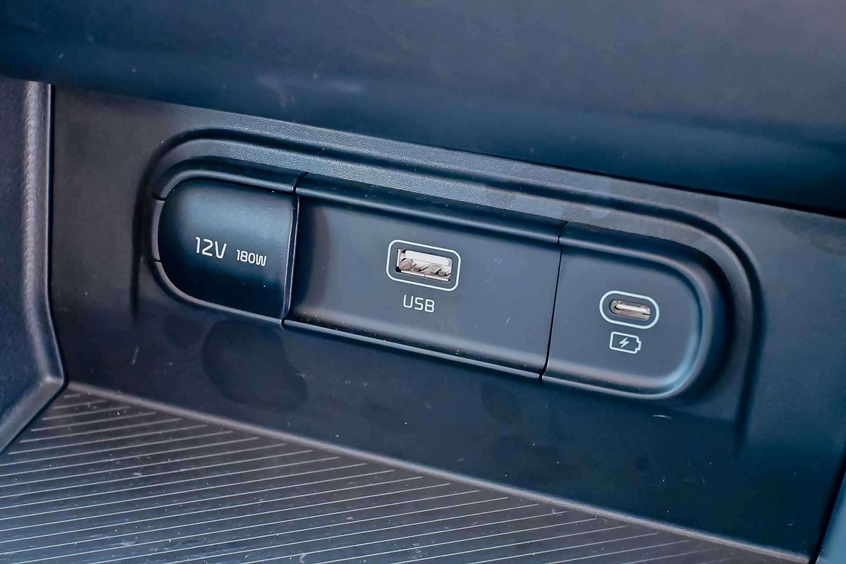 2022 Kia Sportage SX NQ5