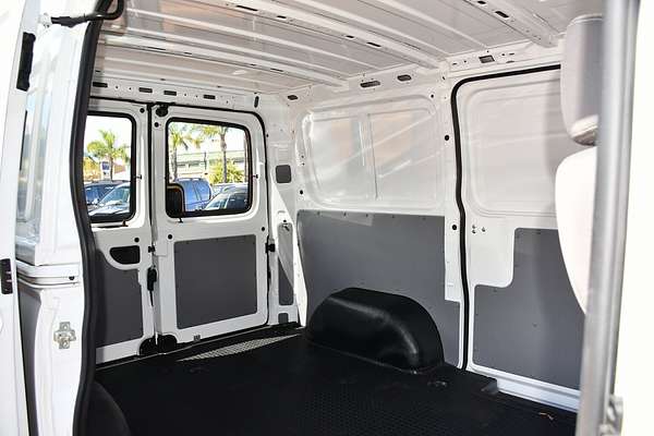 2023 LDV V80 SWB