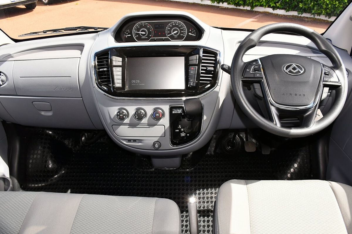 2023 LDV V80 SWB