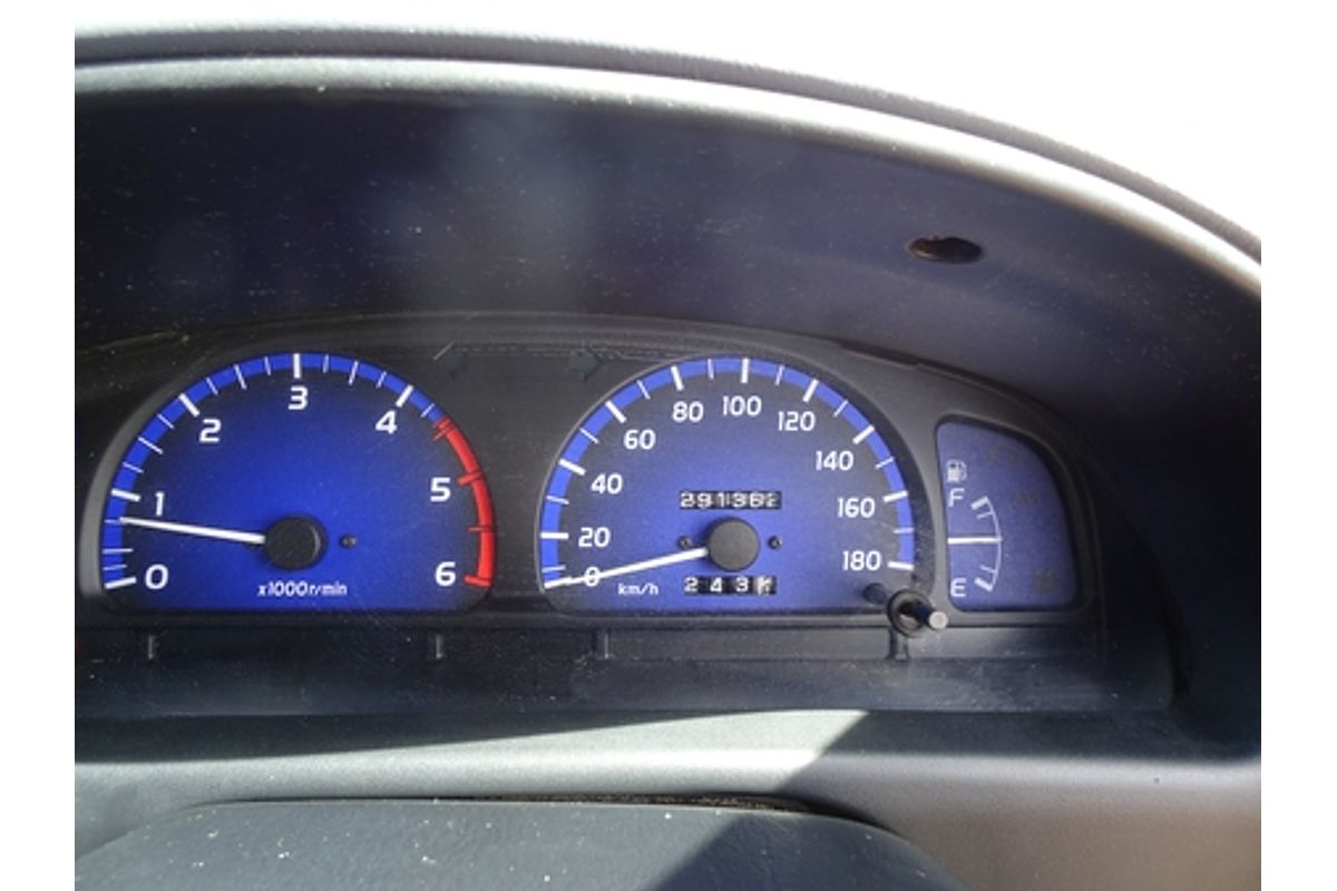 2001 Toyota Hilux LN167R 4X4