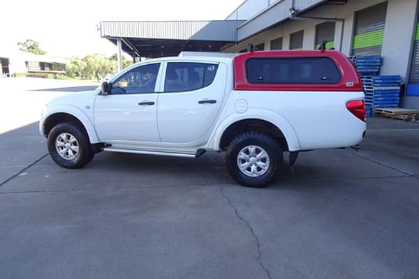 2014 Mitsubishi Triton GLX MN 4X4