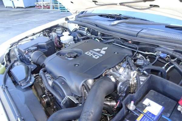 2014 Mitsubishi Triton GLX MN 4X4