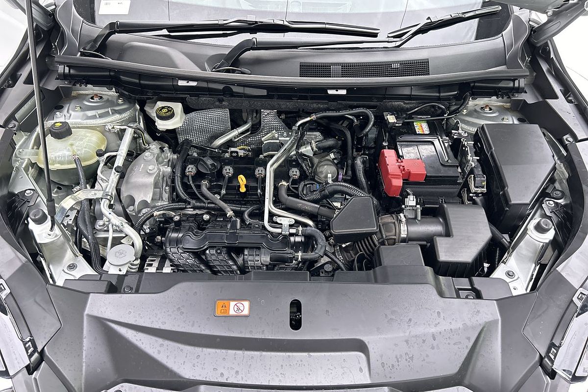 2023 Mitsubishi Outlander LS ZM
