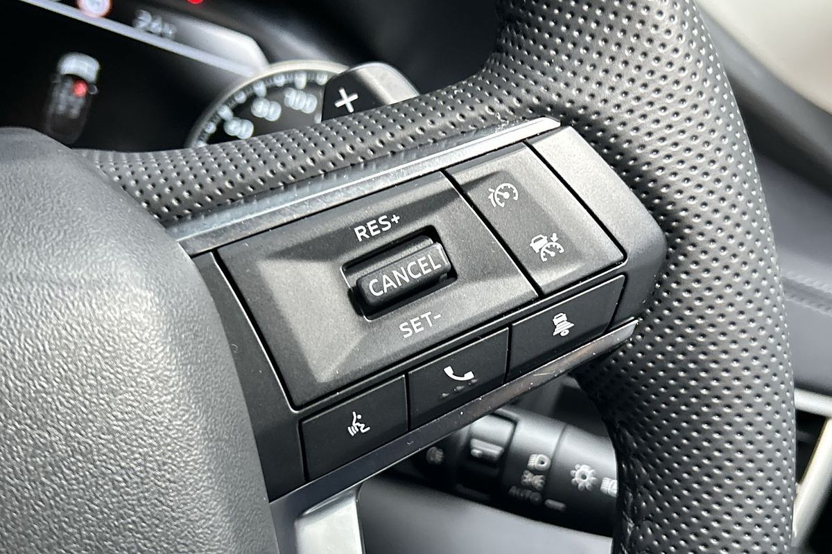 2023 Mitsubishi Outlander LS ZM