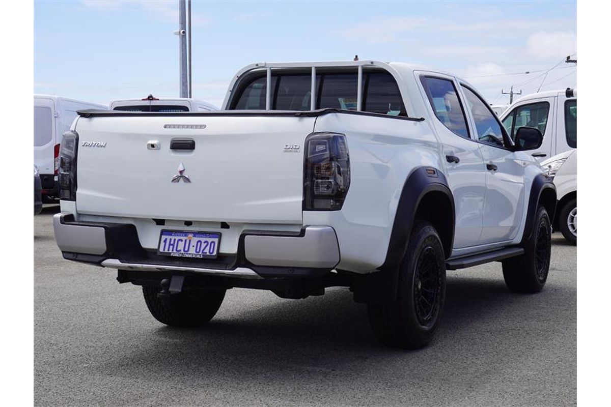 2020 Mitsubishi Triton GLX ADAS MR 4X4