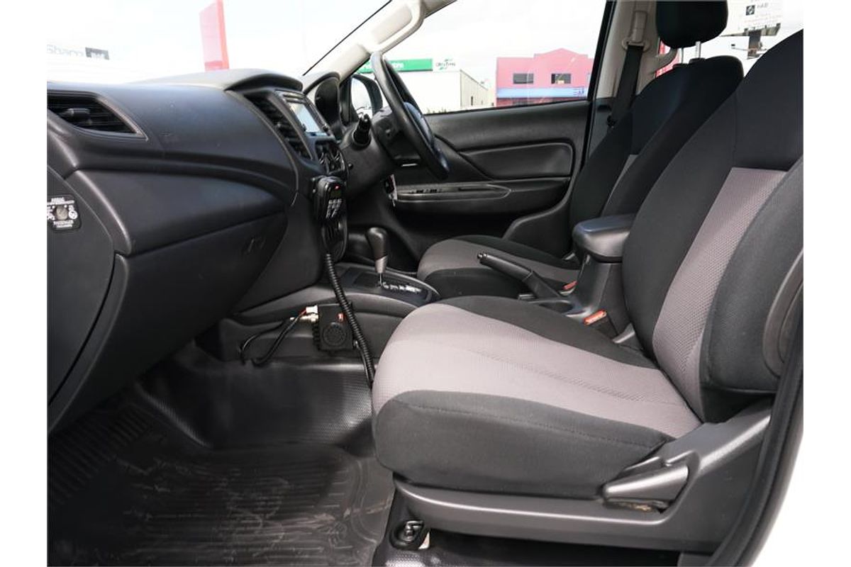 2020 Mitsubishi Triton GLX ADAS MR 4X4