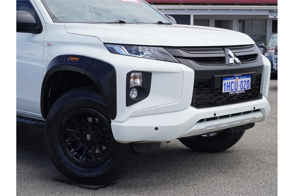2020 Mitsubishi Triton GLX ADAS MR 4X4