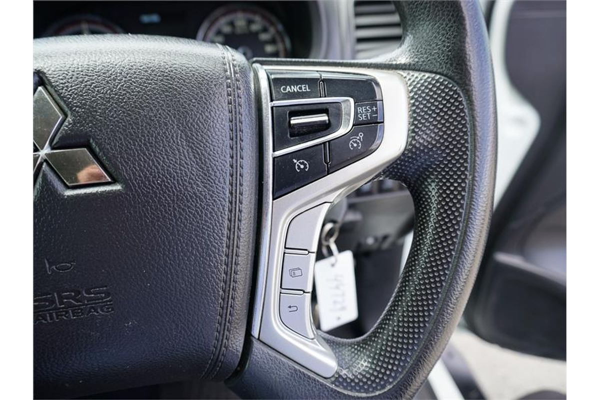 2020 Mitsubishi Triton GLX ADAS MR 4X4