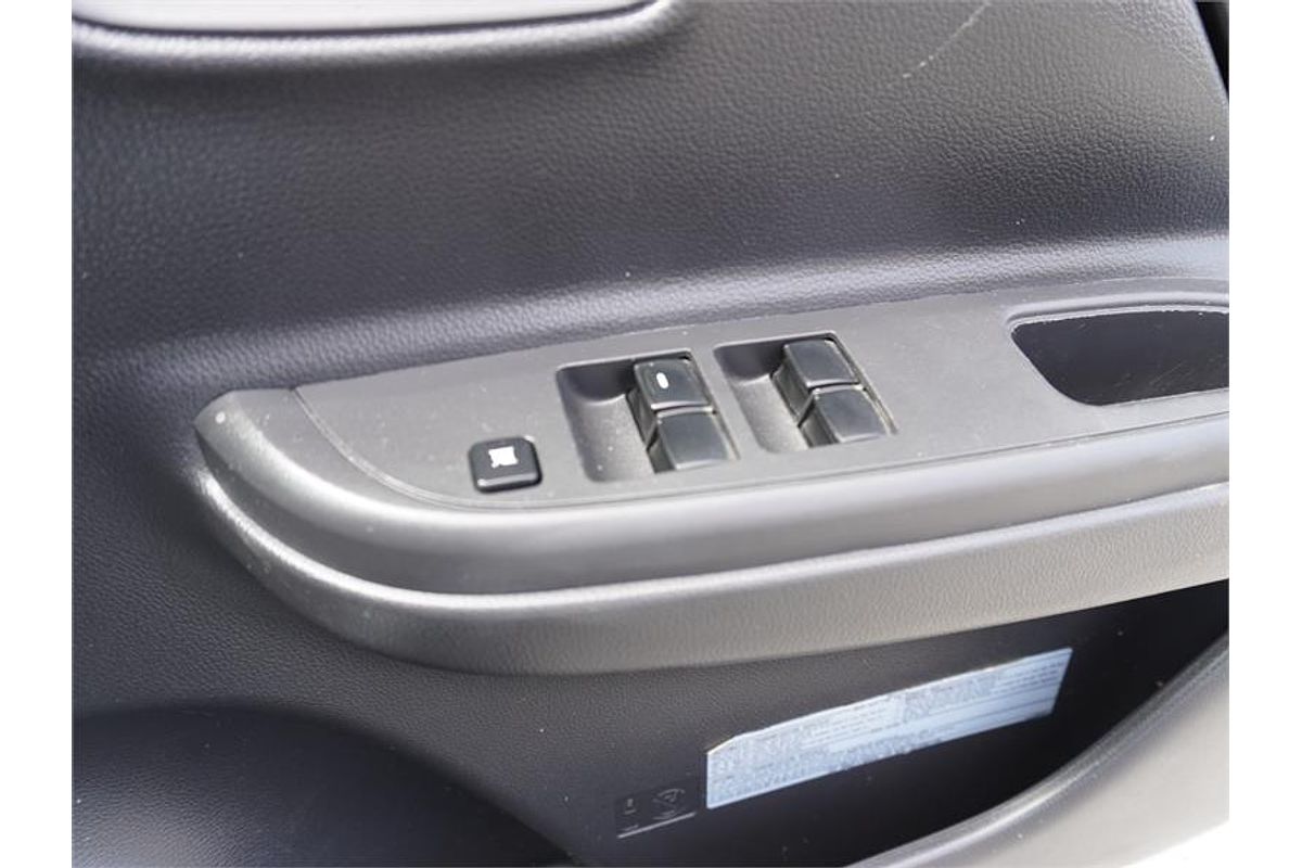 2020 Mitsubishi Triton GLX ADAS MR 4X4