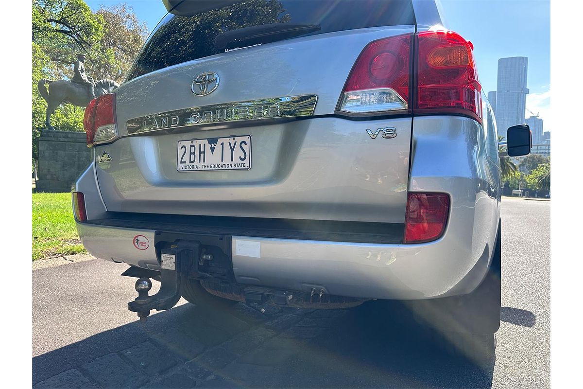 2013 Toyota Landcruiser Altitude VDJ200R