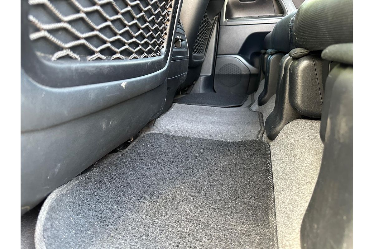 2013 Toyota Landcruiser Altitude VDJ200R