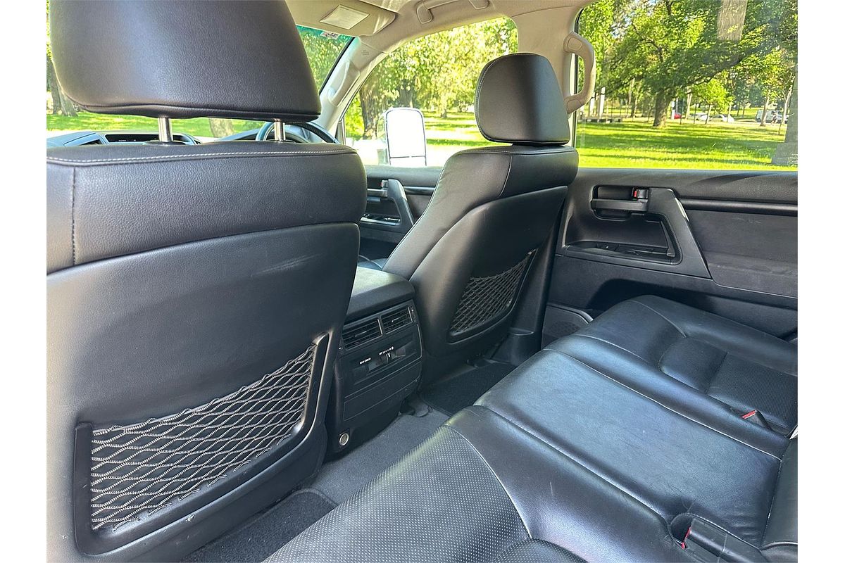 2013 Toyota Landcruiser Altitude VDJ200R