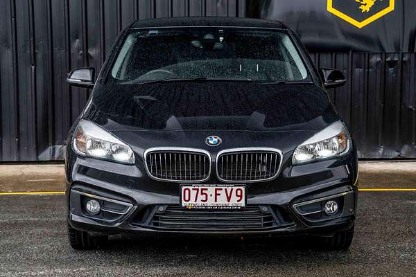 2014 BMW 2 Series 220d Modern Line F22