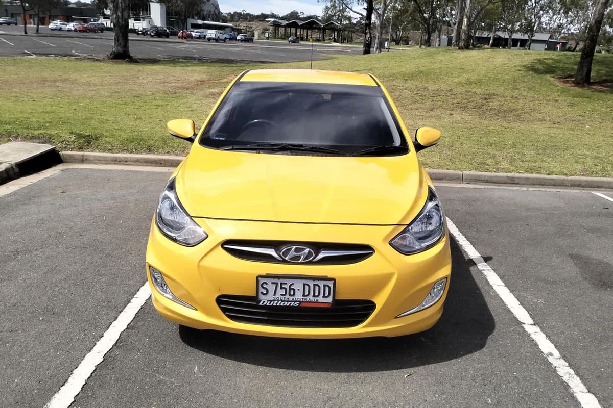 2013 Hyundai Accent Active RB2