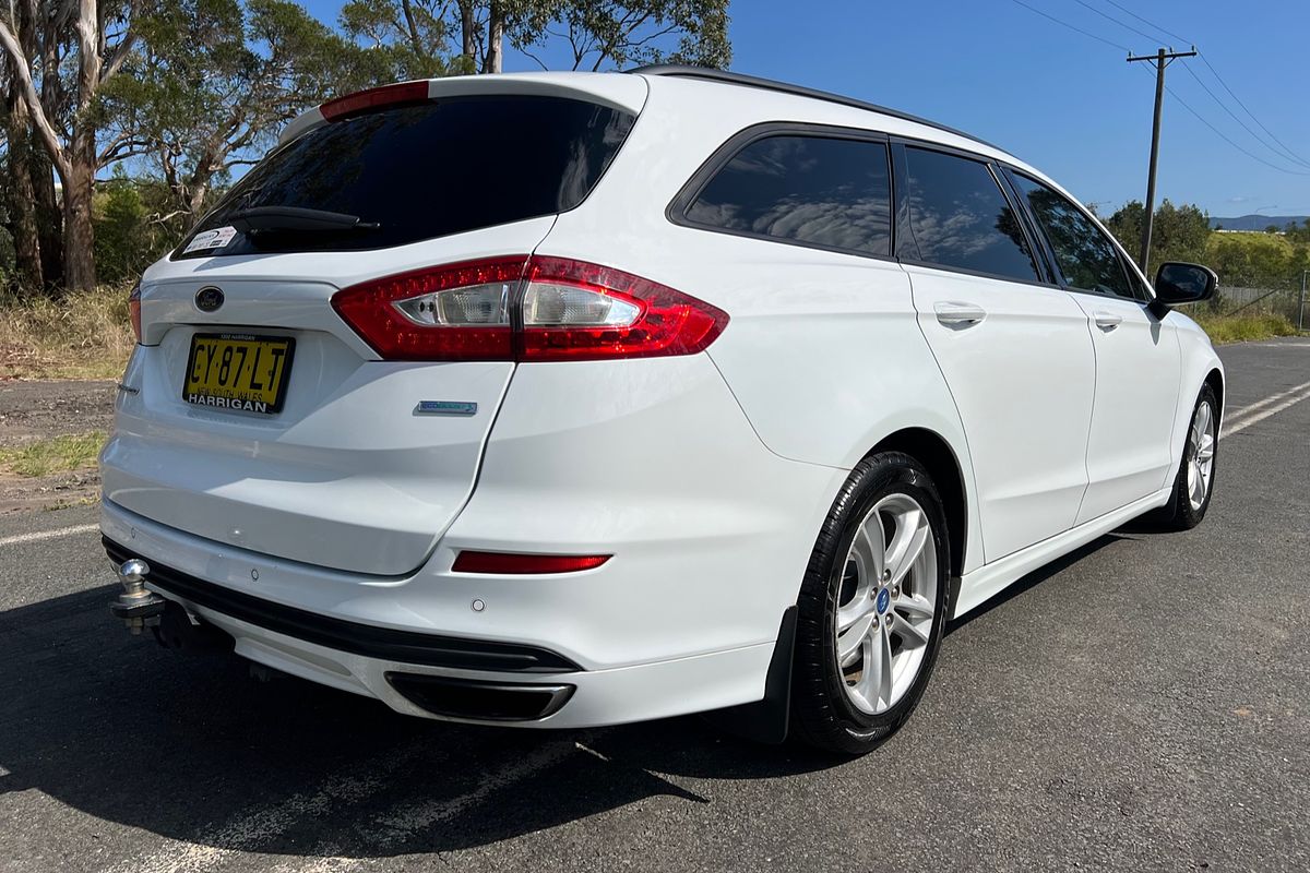 2015 Ford Mondeo Ambiente MD