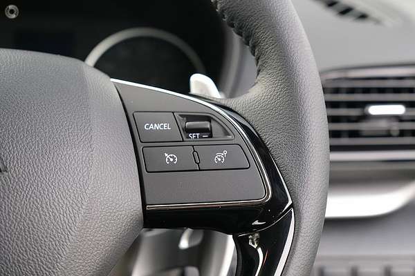2024 Mitsubishi Eclipse Cross PHEV ES YB