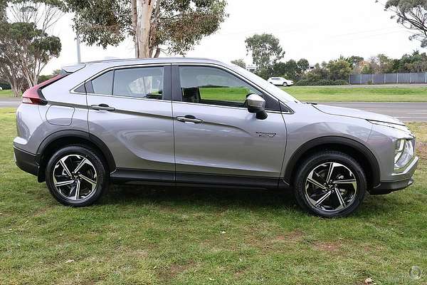 2024 Mitsubishi Eclipse Cross PHEV ES YB