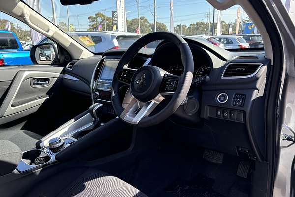 2024 Mitsubishi Pajero Sport GLS QG