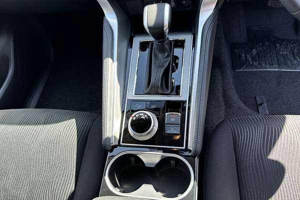 2024 Mitsubishi Pajero Sport GLS QG