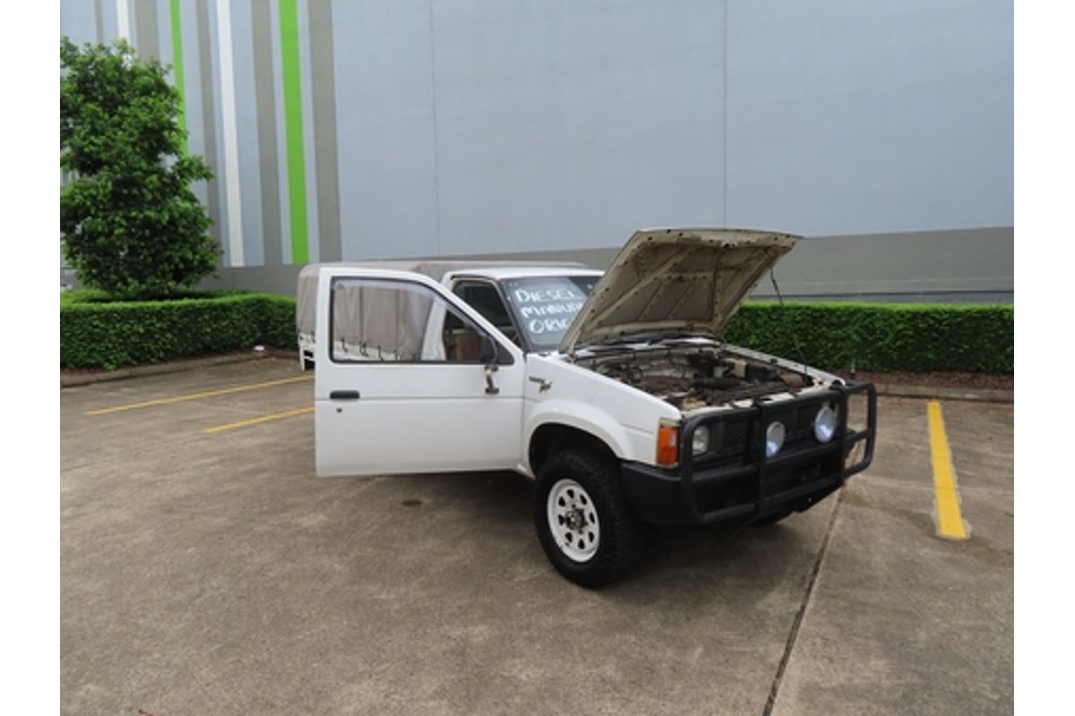 1990 Nissan Navara Nugget D21 4X4