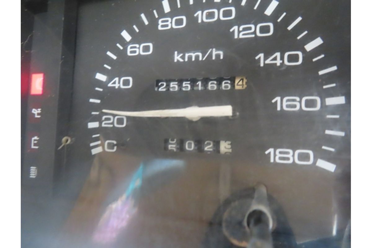 1990 Nissan Navara Nugget D21 4X4