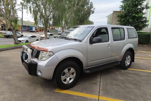 2006 Nissan Pathfinder ST R51