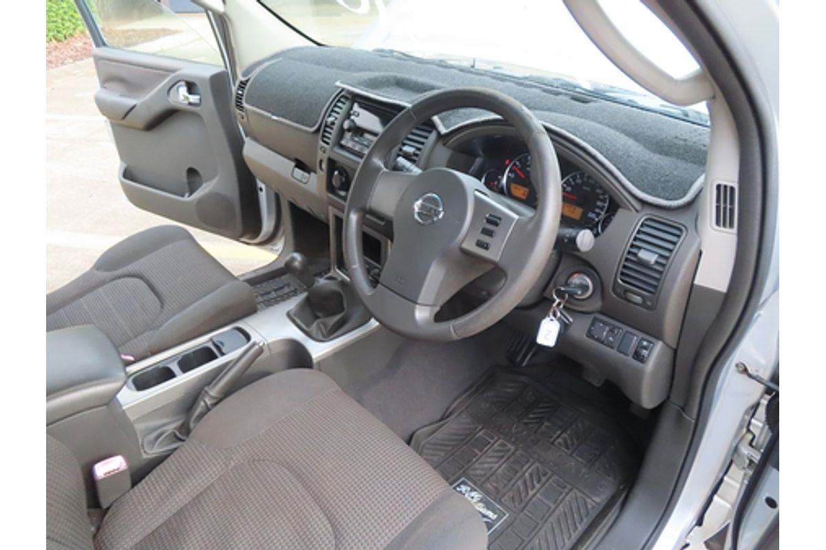 2006 Nissan Pathfinder ST R51