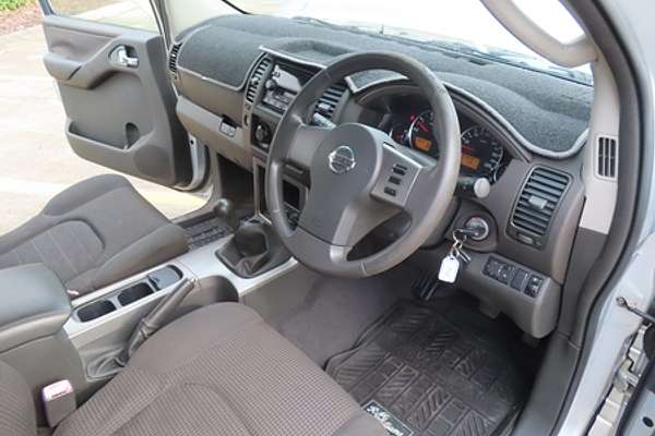 2006 Nissan Pathfinder ST R51
