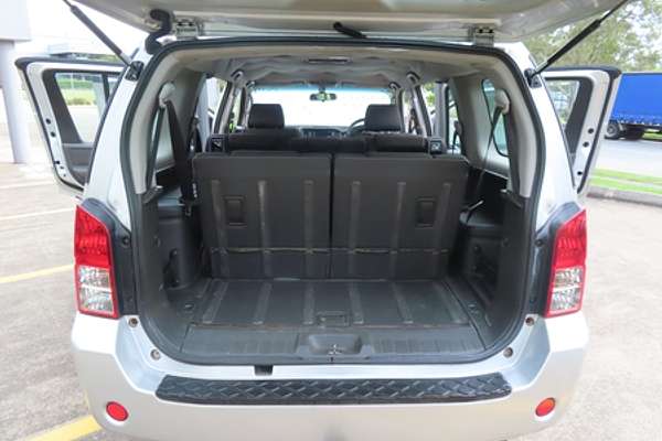 2006 Nissan Pathfinder ST R51