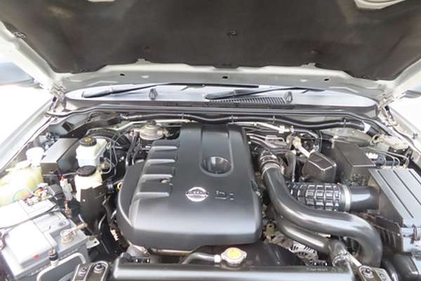 2006 Nissan Pathfinder ST R51